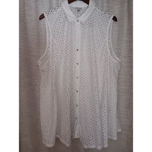 Avenue Plus Size White Button Down 26/28W NWOT